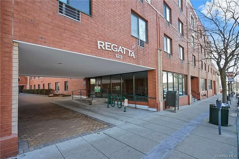 123 Mamaroneck Avenue #215