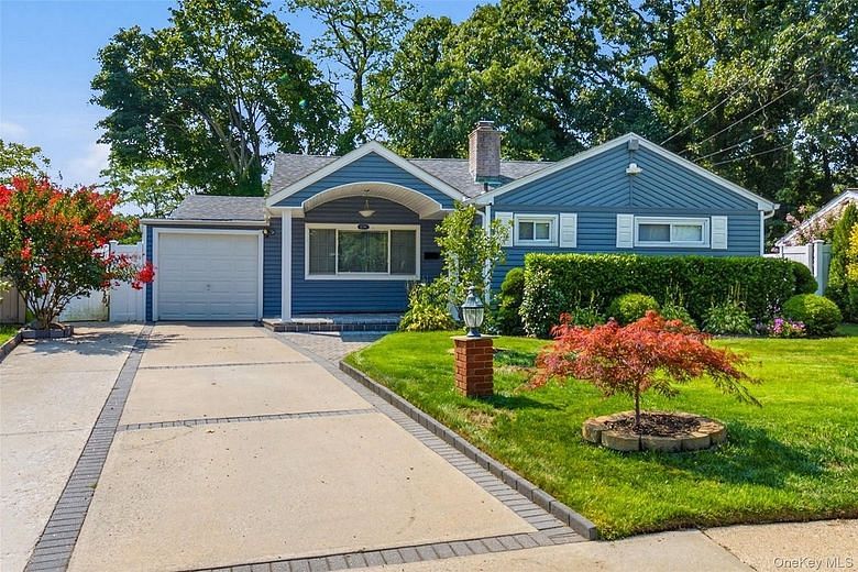 1230 Parkwood Drive