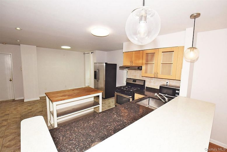 1236 Estates Lane #49 L