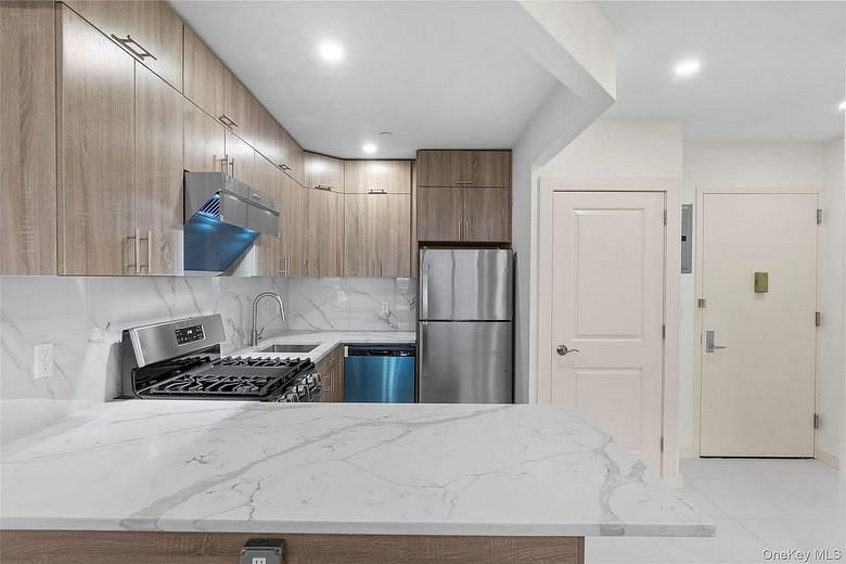 124-28 Queens Boulevard #11C