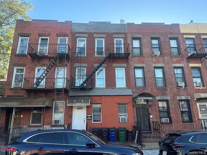 124 32nd Street