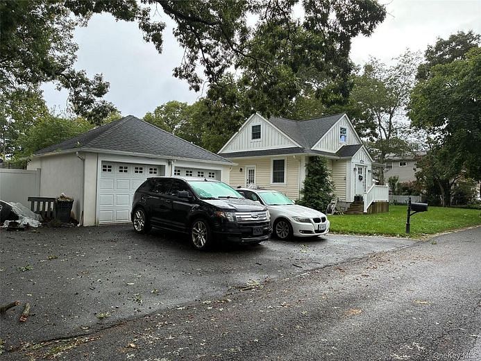124 Bradford Avenue