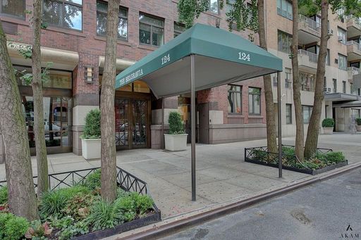 Image 1 of 14 for 124 East 79th Street #7A in Manhattan, New York, NY, 10075