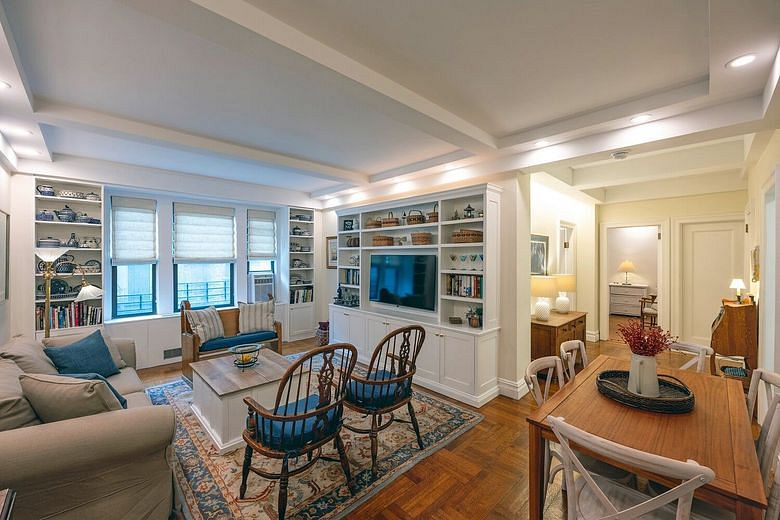 124 East 84th Street #5D