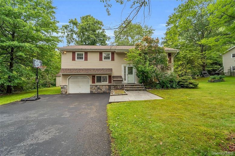124 Northmore Drive