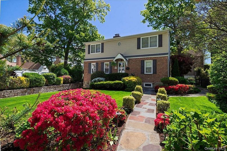 124 Peterhoff Avenue