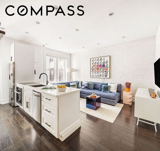 124 Thompson Street #23/24