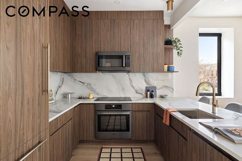 124 Washington Avenue #2D