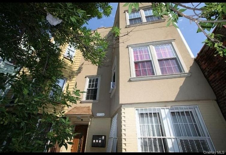 1244 Jefferson Avenue