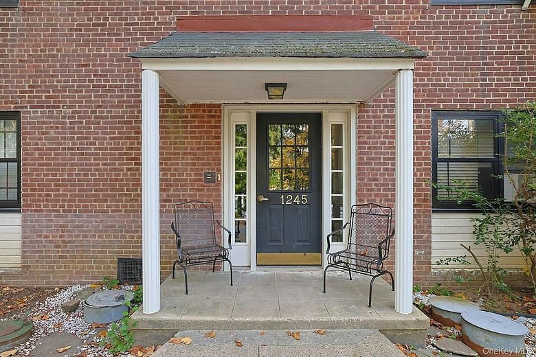 1245 California Road #b23