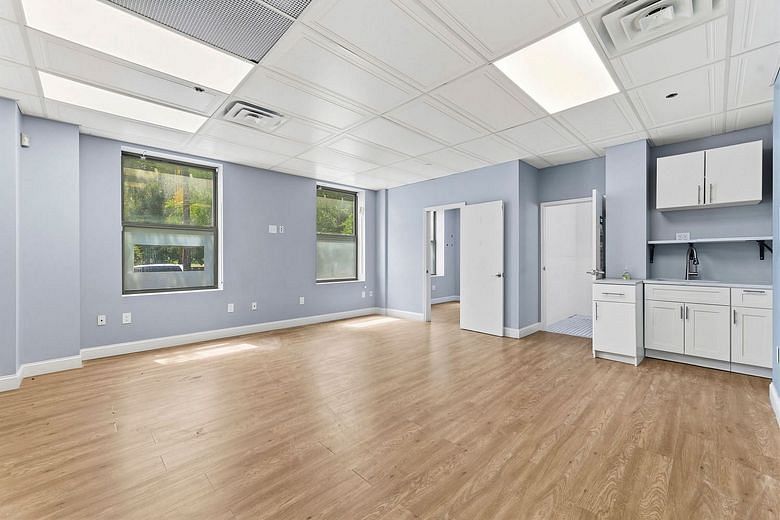 125 Central Park North #CF1-CF2