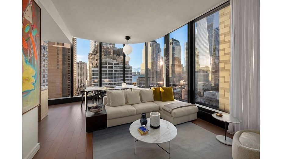 125 Greenwich Street #32D