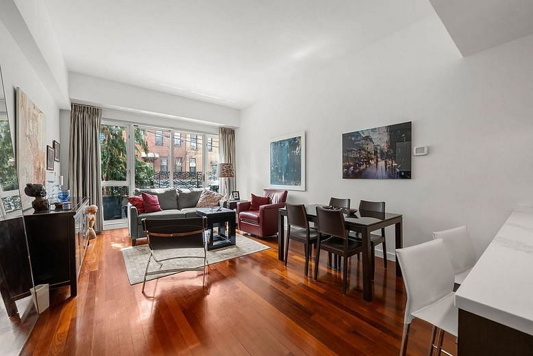 125 North 10th Street #SGG