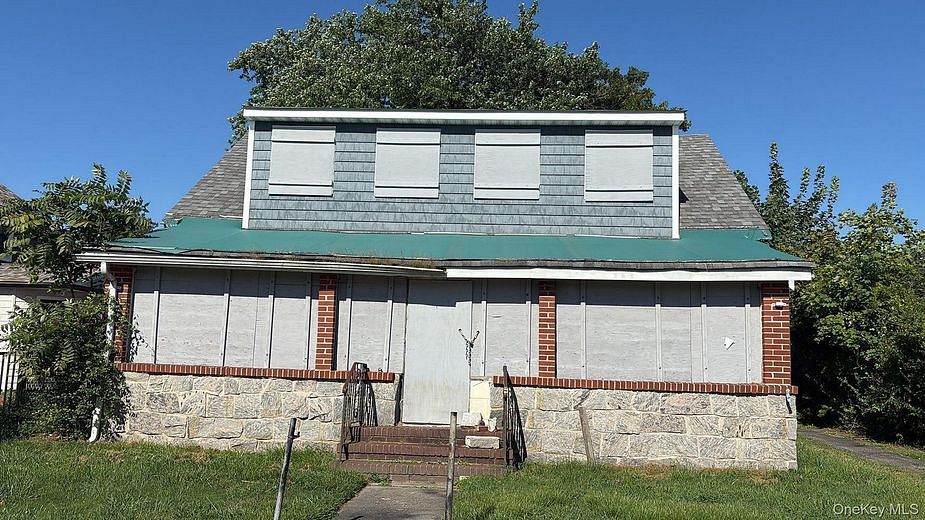 125 S Clinton Avenue