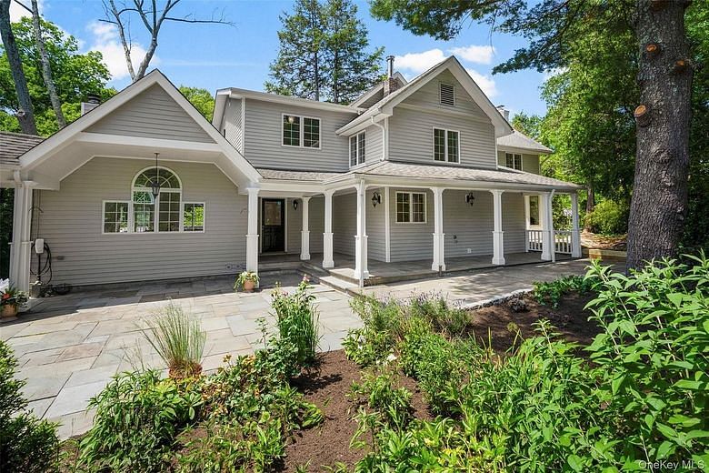 125 Saxon Woods Road