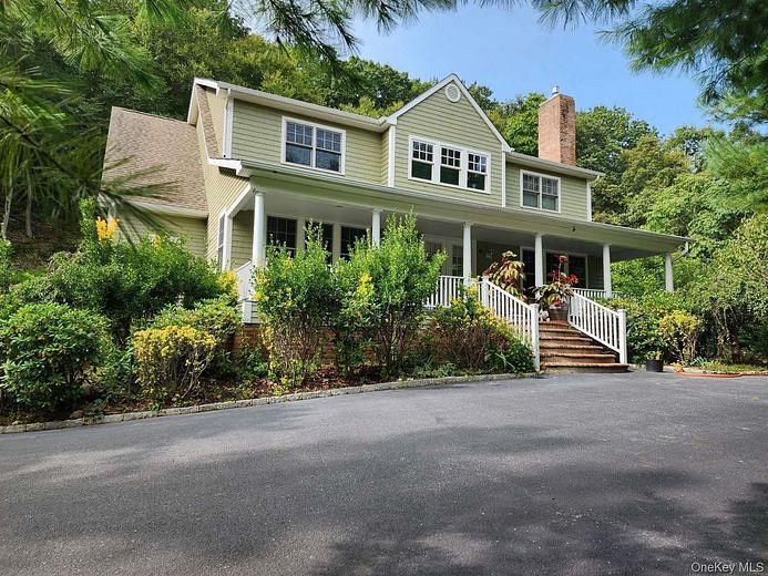 1259 N Country Road