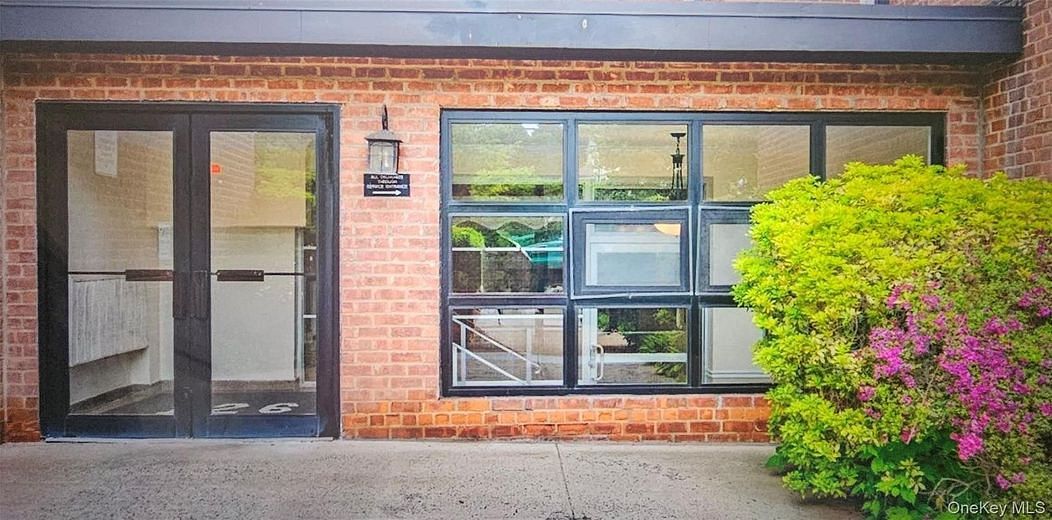 126 Church Street #2D