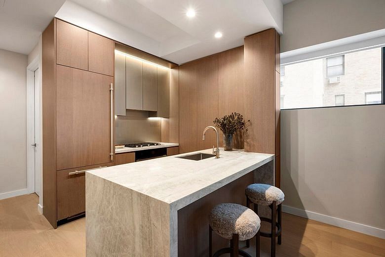 126 East 57th Street #1005