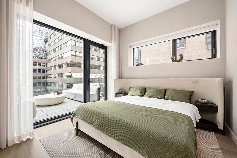 126 East 57th Street #1805