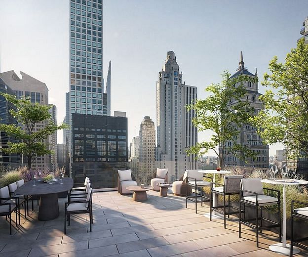 126 East 57th Street #804