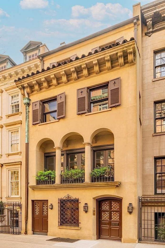 126 East 74th Street