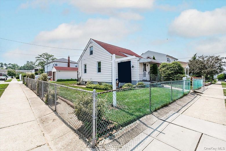 1267 Nelson Street