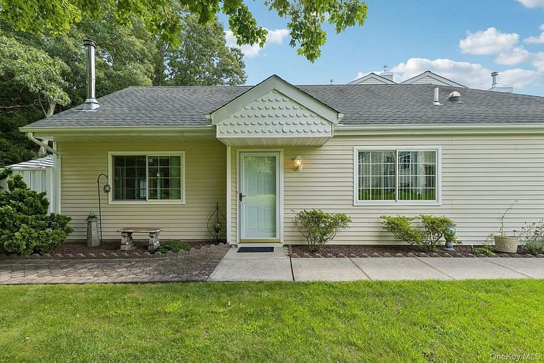 127 Farm House Court