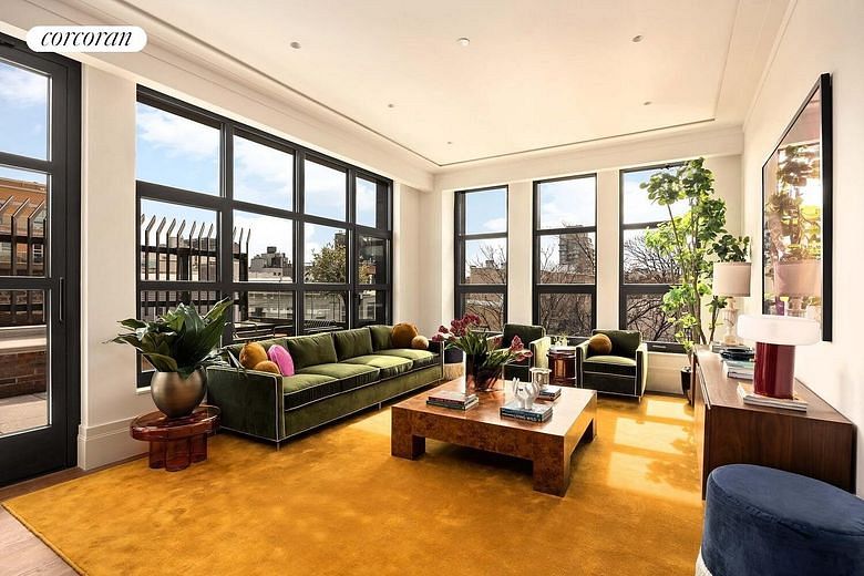 127 Kent Avenue #4A