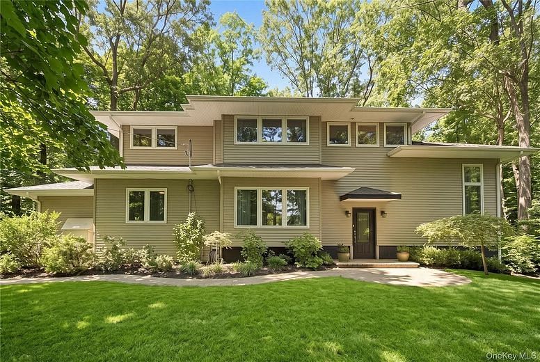 127 Middleville Road
