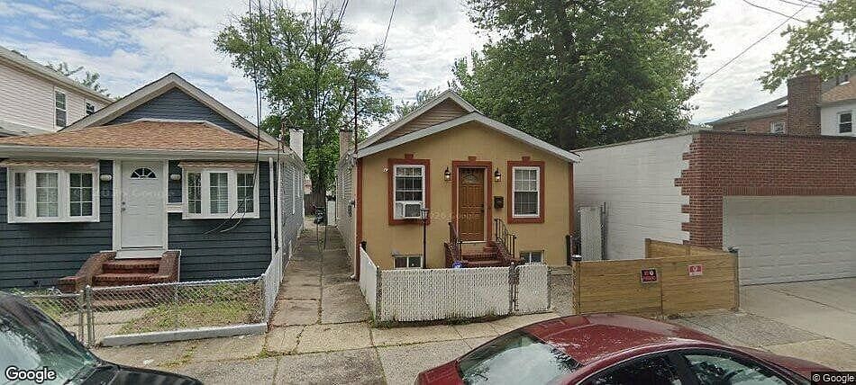 1271 East 88th Street