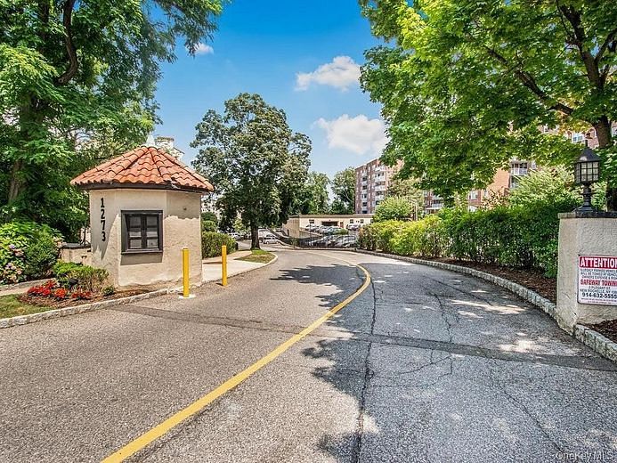 1273 North Avenue #2E