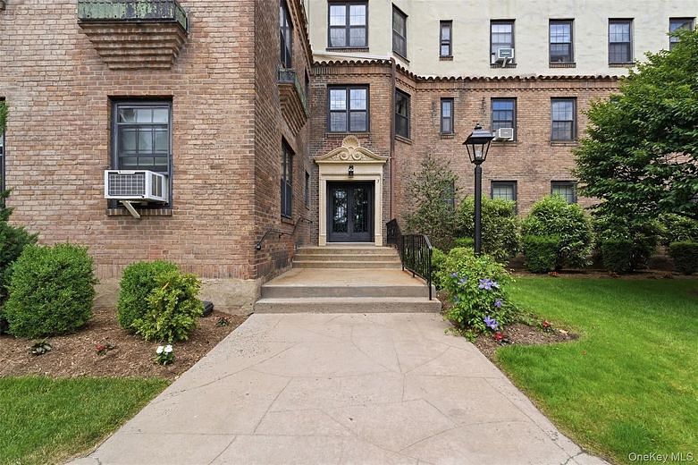 1273 North Avenue #3G