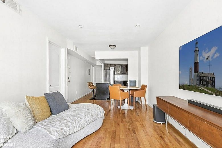 1276 Saint Marks Avenue #2