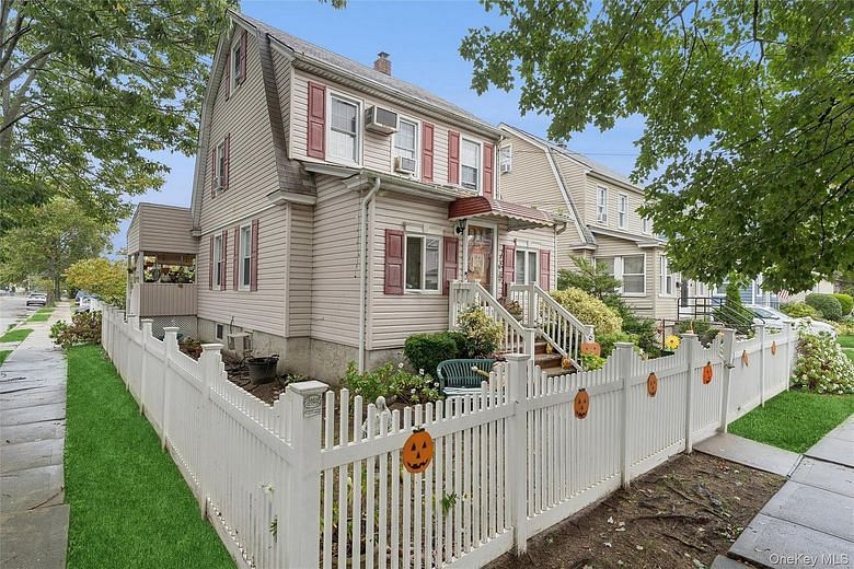 128 Fairfield Street
