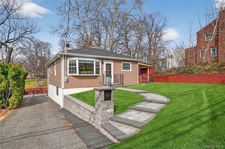 128 S Highland Avenue