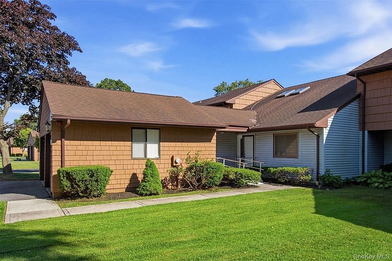 128 Scarlett Drive