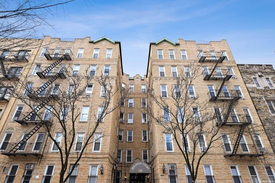 Image 1 of 11 for 128 W 138th Street #1l in Manhattan, Out Of Area Town, NY, 10030