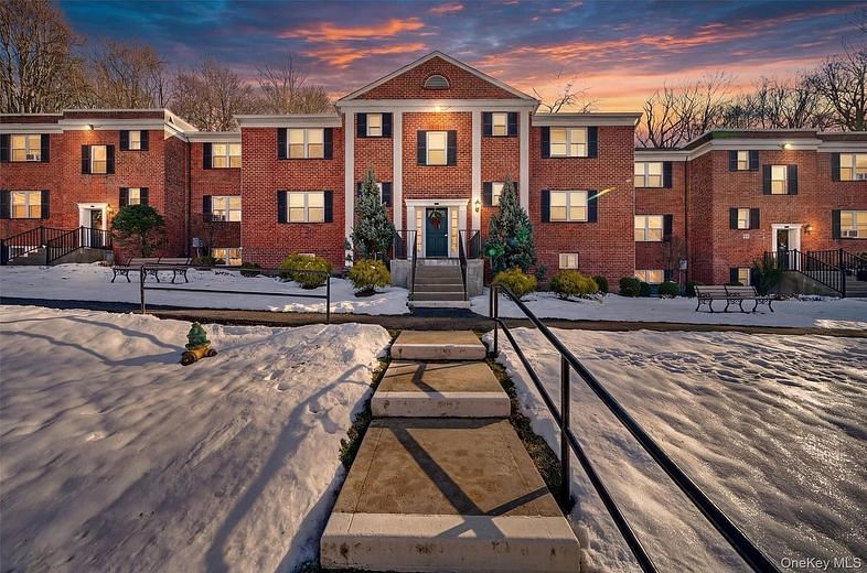 129-3 S Highland Avenue #6A