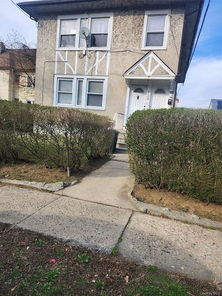 129 Hillside Avenue