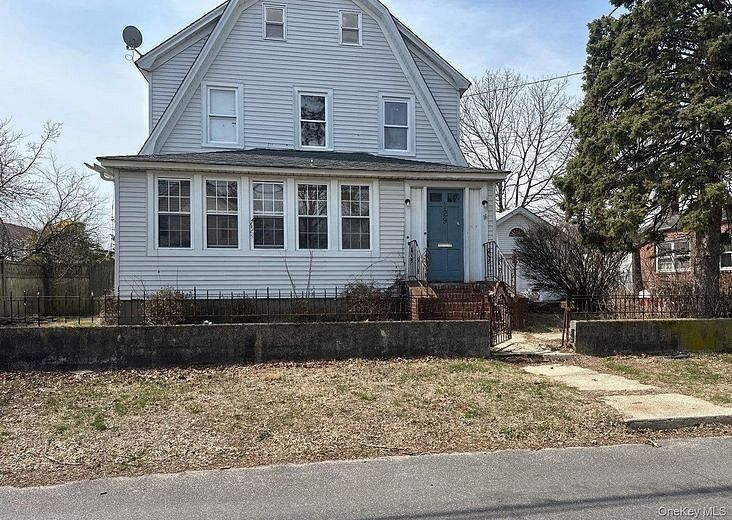 129 N 7th Street