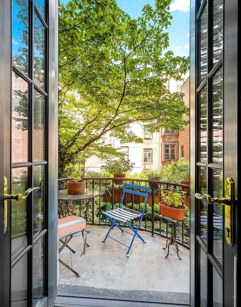 129 West 70th Street #BACKYARD