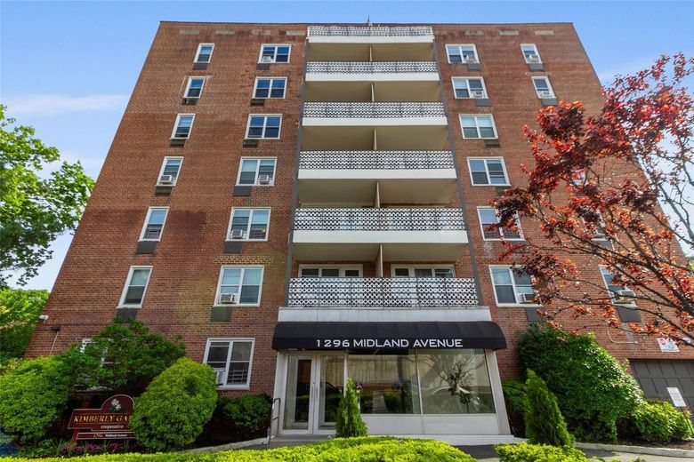 1296 Midland Avenue #G3