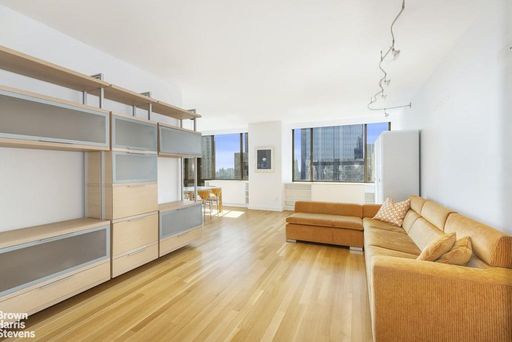 Image 1 of 11 for 2 Columbus Avenue #31B in Manhattan, New York, NY, 10019