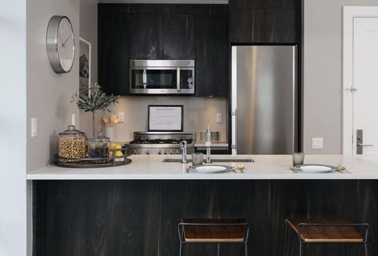 13-33 Jackson Avenue #5F