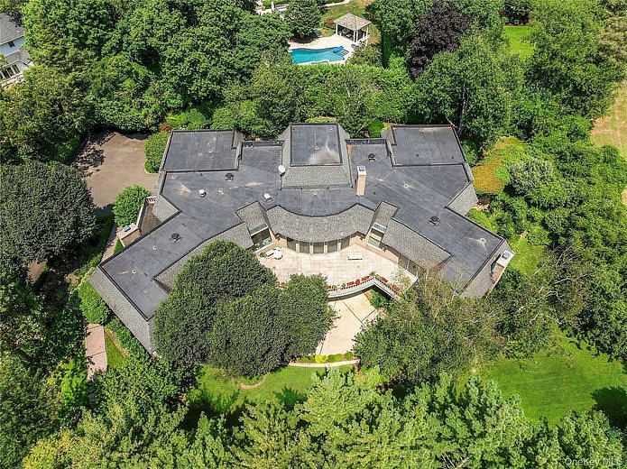 13 Chanticlare Drive