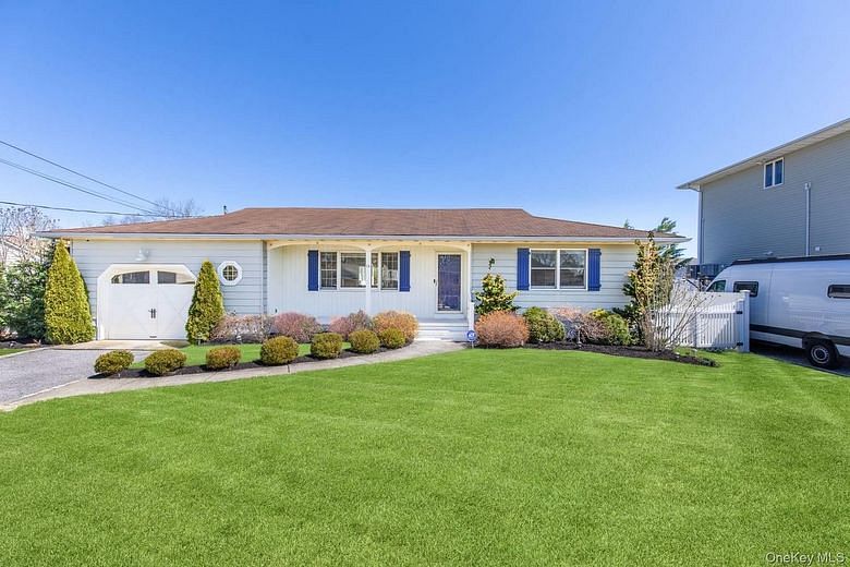 13 Marlin Road
