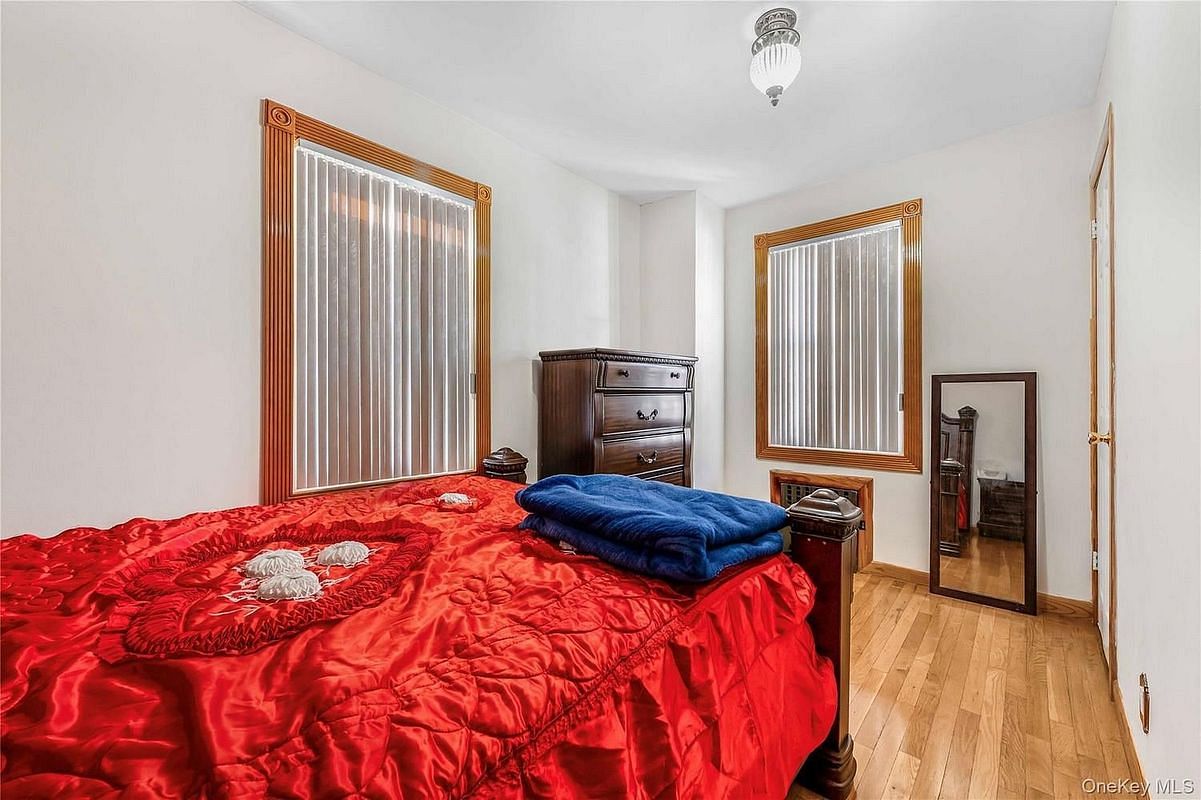 Image 1 of 25 for 130-10 121st Street in Queens, South Ozone Park, NY, 11420