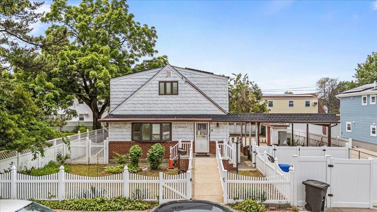 Image 1 of 11 for 130-10 161st Street in Queens, Jamaica, NY, 11434