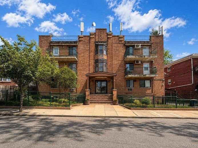 130-14 60 Avenue #2E