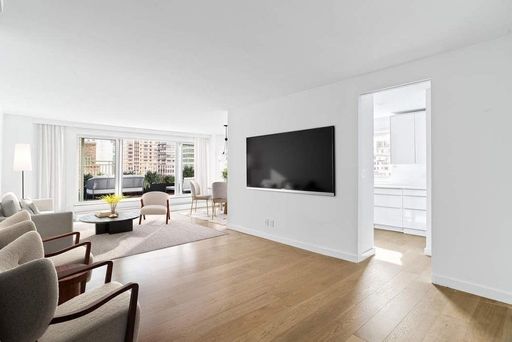 Image 1 of 18 for 130 East 63rd Street #14E in Manhattan, New York, NY, 10065